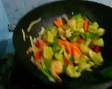 Foto langkah ke 4 dari resep Sapo Tofu Udang.