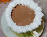 صورة لخطوة 5 من وصفة مشروب الهوت شوكليت بكريمة المارشميلو 🍫
