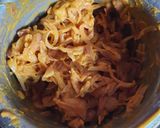 A picture of step 3 of Onion cabbage pakoda.