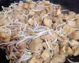 Foto langkah ke 6 dari resep Cah Tahu Taoge.