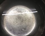 A picture of step 4 of Maggi momos.