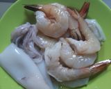 Foto langkah ke 2 dari resep Seafood Saus Padang (udang dan cumi).