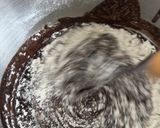 Gambar langkah 6 resipi Kek Coklat.