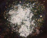 முள்ளங்கி கீரை பொரியல்☘️☘️ ரெசிபி ஸ்டேப் 2 புகைப்படம்