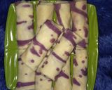 Foto langkah ke 7 dari resep Dadar gulung kelapa rasa Vanila.