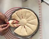 સ્ટ્રોબેરી સ્ટાર બ્રેડ(strawberry star bread recipe in Gujarati) રેસીપી સ્ટેપ6ફોટો