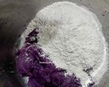 Foto langkah ke 4 dari resep Mendut Ubi Ungu.