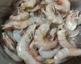 Foto langkah ke 1 dari resep Udang Lempah Kuning.