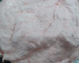 A picture of step 2 of Strawberry angel dessert.