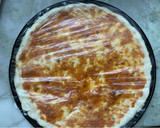 Foto del paso 4 de la receta: Pizza con mozarela, jamón, queso azul y apio - masa con técnica prefermento poolish