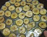 Upside to downside banana cake recipe step 3 photo