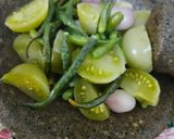 Foto langkah ke 2 dari resep Sambel Cabe Ijo mudah.
