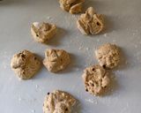 Foto langkah ke 4 dari resep Whole Wheat Sourdough Bagel.
