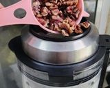 Hình bước làm 4 của món Sữa đậu nành + óc chó + cà rốt🥕🥕🥕🫛🫛🫛