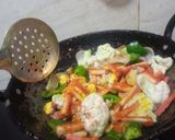 A picture of step 3 of Masaledar Gobhi Mix Veg.