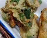 Foto del passaggio 4 della ricetta Frittelle di borragine