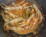 Foto langkah ke 4 dari resep Ceker Mercon Empuk Pedas.