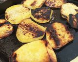 Foto del paso 2 de la receta: Batata asada en plancheta