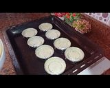 صورة لخطوة 3 من وصفة بسبوسة فردية بكريمة الليمون الحامض المنعشة 🍋