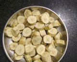 कच्चे केले की सब्जी (kacche kele ki sabzi recipe in Hindi) रेसिपी चरण 1 फोटो