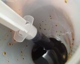 Foto del passaggio 7 della ricetta Polpetta con cuore alla coque, salsa alla zucca, spuma di parmigiano e caviale di aceto balsamico
