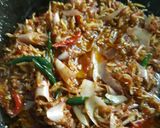Foto langkah ke 7 dari resep Sayur Daun Ubi Tumbuk & Sambel Teri Kecombrang.