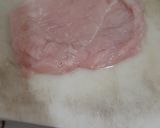 Foto langkah ke 1 dari resep Krispy chiken steak simple.