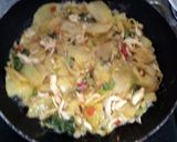 Foto langkah ke 4 dari resep Omelette Kentang Spesial (rasa istimewa dan langsung berhasil).