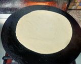 A picture of step 4 of کرسپی پراٹھا.