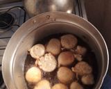 Foto del paso 4 de la receta: Buñuelos de pera y almendras