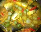Foto langkah ke 4 dari resep 31. Asem - Asem Bandeng Belimbing Wuluh.