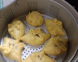 Foto langkah ke 4 dari resep Bakpao Labu Kuning Isi Ayam Kecap.