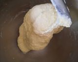 عکس مرحله 2 از دستور نان شیرمال