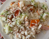 Foto del paso 2 de la receta: Ensalada de arroz con aguacate atún y surimi