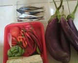 Foto langkah ke 1 dari resep Terong petai kuah bumbu balado.