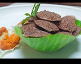 A picture of step 8 of Finger millet mini idli.