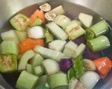 รูปขั้นตอนการทำที่ 1 ของ แกงเขียวหวานไก่ผ้กรวม