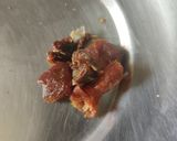 A picture of step 8 of Kobbari pachhadi.