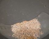 A picture of step 3 of Red and green chilli Thecha.