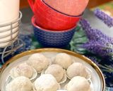 A picture of step 4 of Super soft mochi - peanut filling.