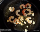 Foto del paso 3 de la receta: Spaghetti negro, con frutos de mar