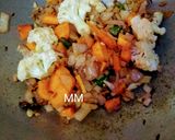 A picture of step 5 of Paneer Vegetable Biryani with Saffron Milk.