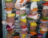 Foto del paso 15 de la receta: Brochetas de pierna de ternera con piña
