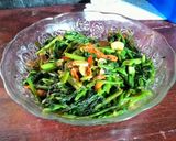 Foto langkah ke 3 dari resep Tumis kangkung belacan.