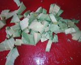 Foto del paso 2 de la receta Tartar de aguacate y salmón ahumado con pistachos y nueces