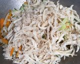 Foto langkah ke 2 dari resep Tumis Orak Arik Sayur (bisa MPASI 8 bulan ++).