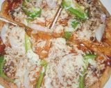A picture of step 7 of Veg cheese pizza.