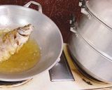 รูปขั้นตอนการทำที่ 1 ของ กะพงนึ่งซีอิ๊ว v.2🐟 / Steamed fish with soy sauce 🐟