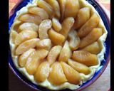 Une image de l'étape 4 de Tarte renversée aux poires façon tatin.