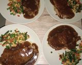 Foto langkah ke 3 dari resep Steak sirloin empuk dan enak tapi buatnya gampang.